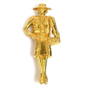 CHANEL Gold Brooch